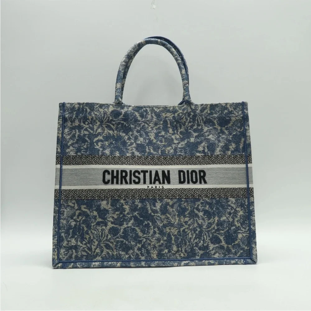 Dior Floral Blue Tote Bag - Picture 2 of 15